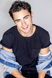 Darren Barnet Age in 2024: The Rising Star at 33 and His Journey in Hollywood