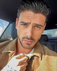 Michele Morrone Girlfriend: A Glimpse into the Life and Relationships of the 365 Days Star