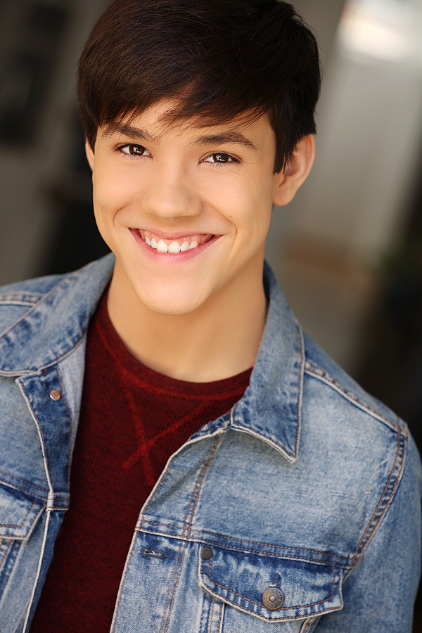 Ian Ousley: Rising Star in Hollywood - A Deep Dive into His Career and Life