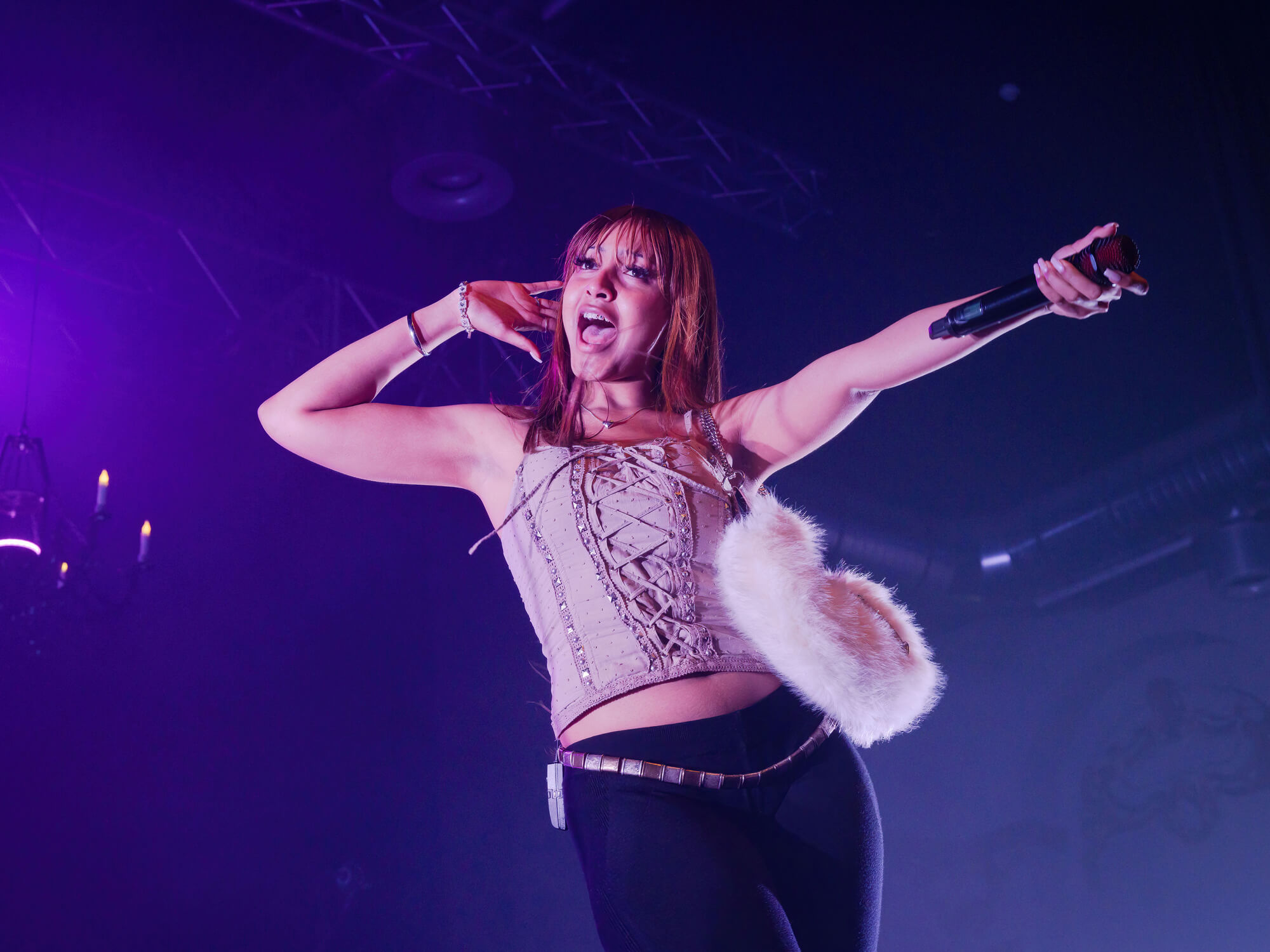 PinkPantheress Age: Her Journey from Teenage Sensation to Ico