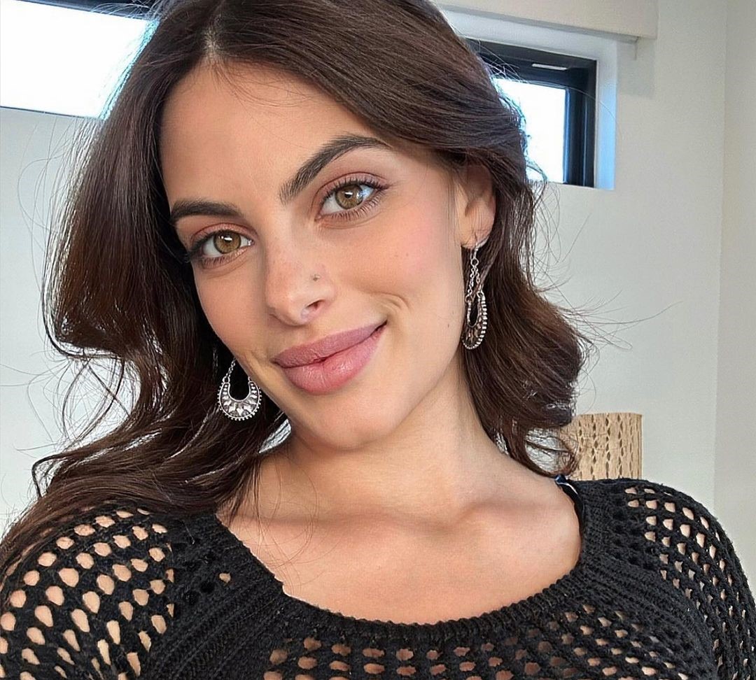 Discover Alexa Pearl: The Rising Star of Fashion and Social Media