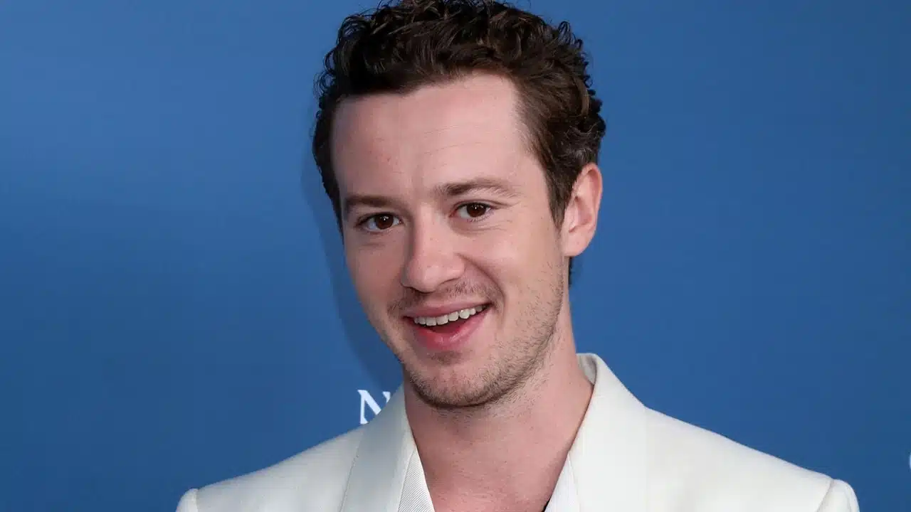 Joseph Quinn Age Revealed: The Rising Star of Stranger Things