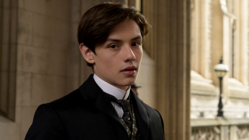 Louis Partridge Age: A Journey Through Talent and Success