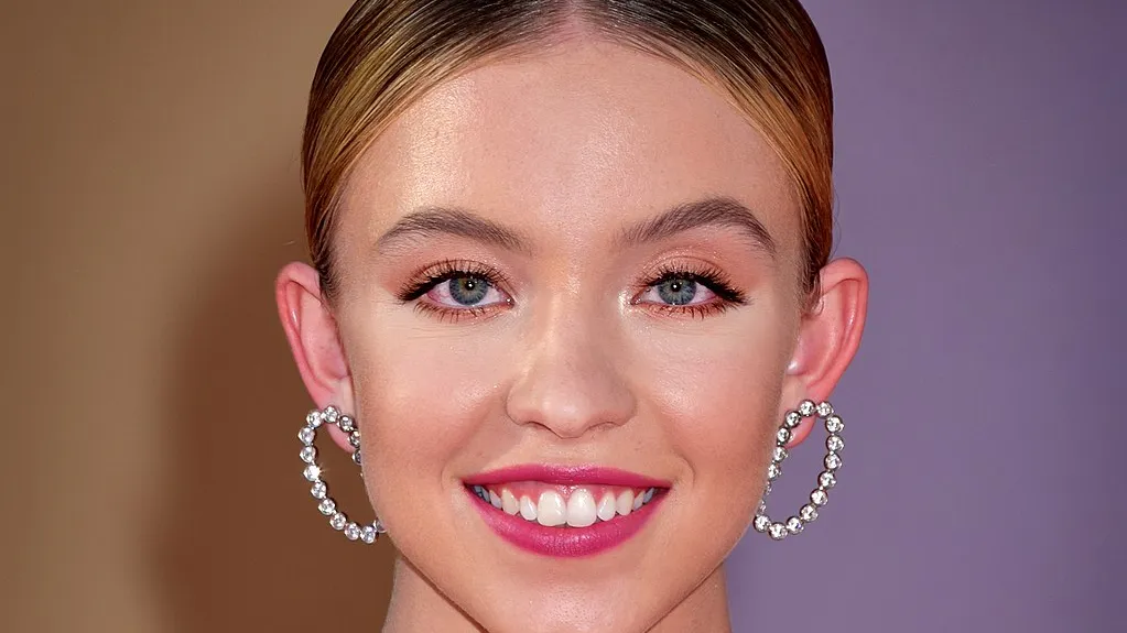 Sydney Sweeney Age: A Look into the Rising Star's Journey