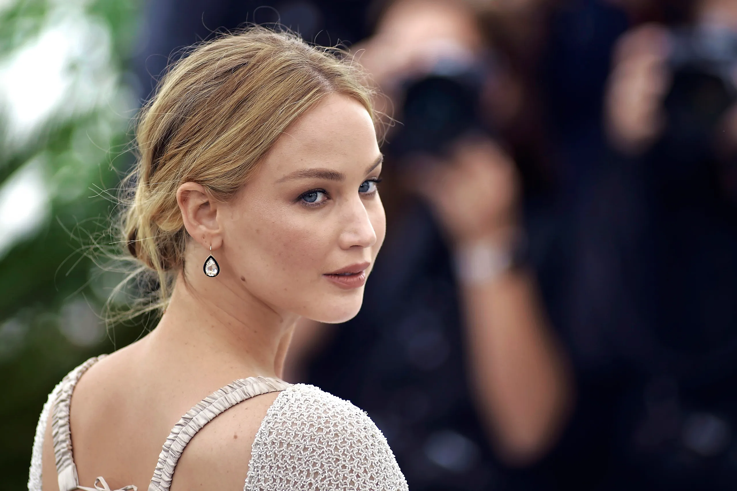 Jennifer Lawrence Height: How Tall is the Academy Award-Winning Actress?