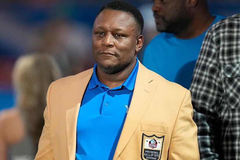 Barry Sanders Net Worth: From NFL Superstar to Financial Success!