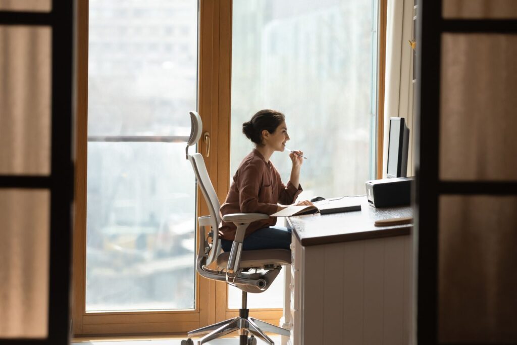 Office Chair Butt: Understanding Comfort, Ergonomics, and Design