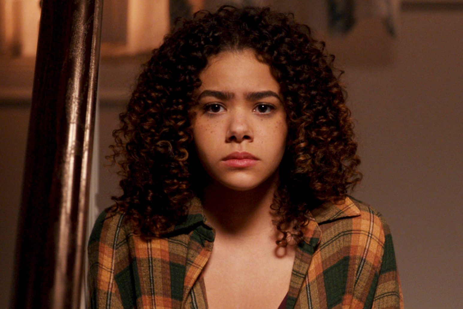 How Old Is Ginny from Ginny & Georgia? Complete Age Breakdown