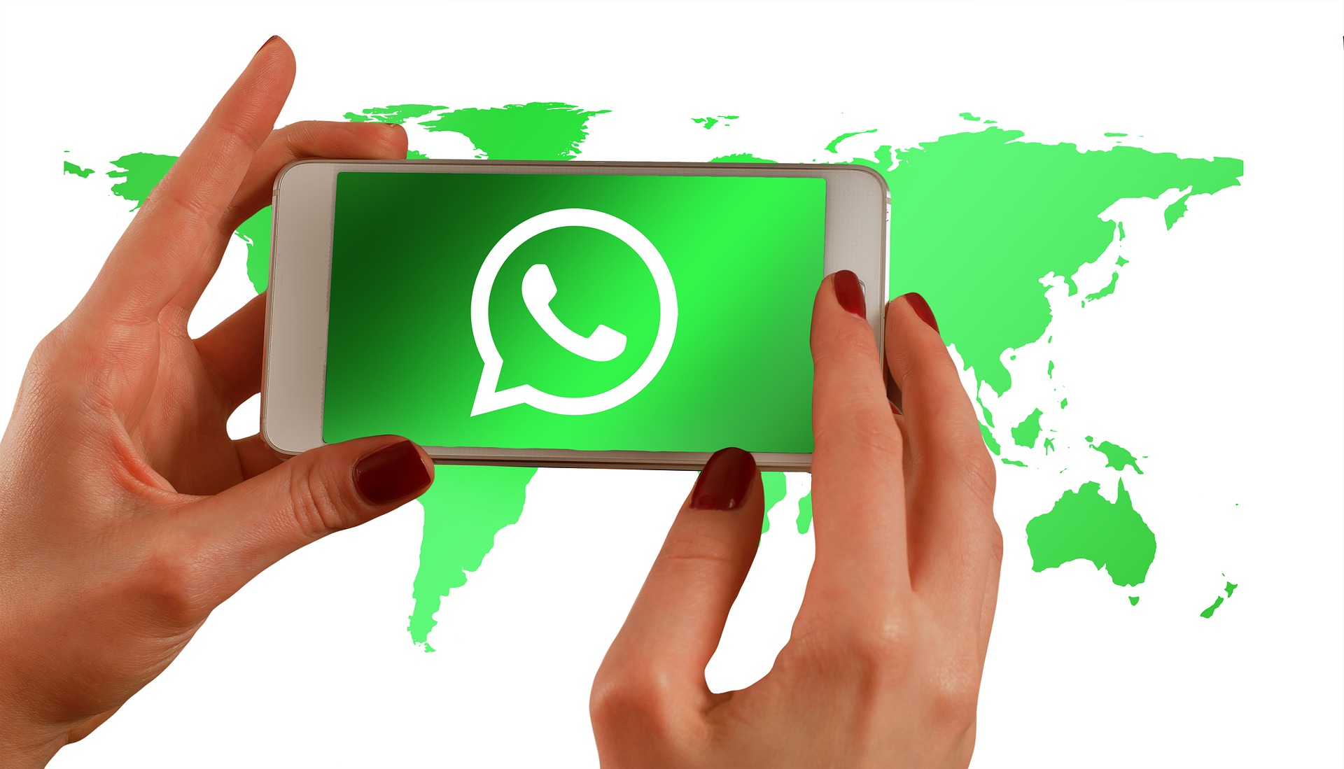 Does WhatsApp Show Screenshots? – Privacy & Security Insights