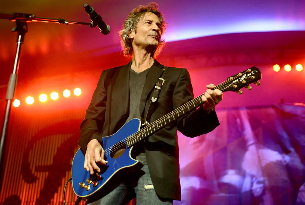 Billy Squier Net Worth in 2025: Unveiling the Rock Legend's Wealth & Success!