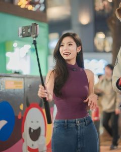 Amy Flamy Age & Bio: Everything to Know About the Viral Star