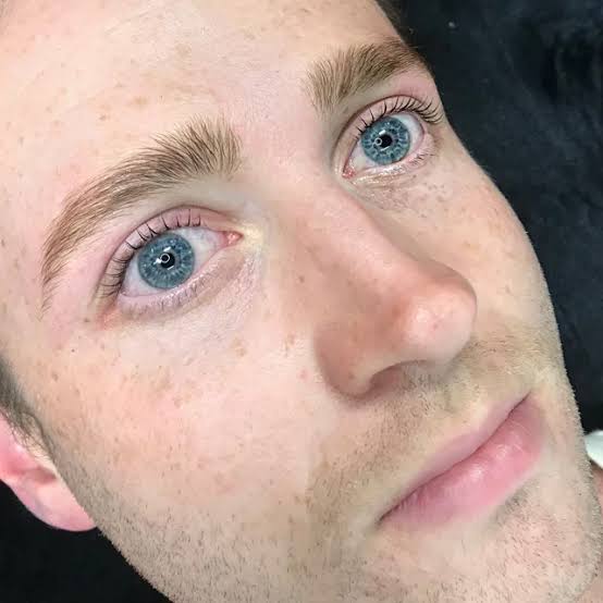 Why Do Men Have Longer Eyelashes? The Real Science 2026