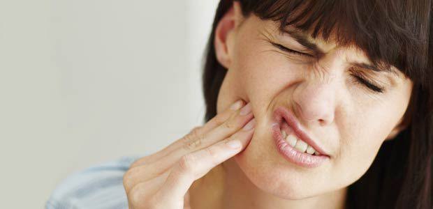 Why Does Tooth Pain Come and Go? Causes & Fixes 2026
