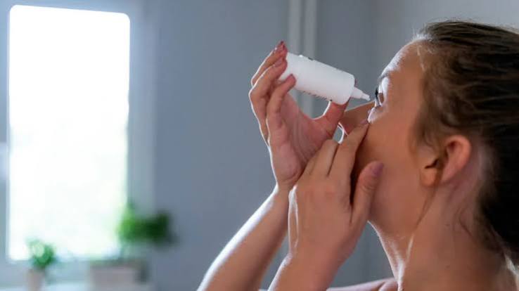 Why Is the Corner of My Eye Itchy? Explained 2026