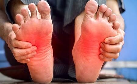 Why Are the Bottoms of My Feet Red? Causes Explained 2026
