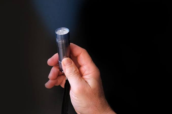 Why Can't I Use My Flashlight? Common Causes & Fixes 2026 